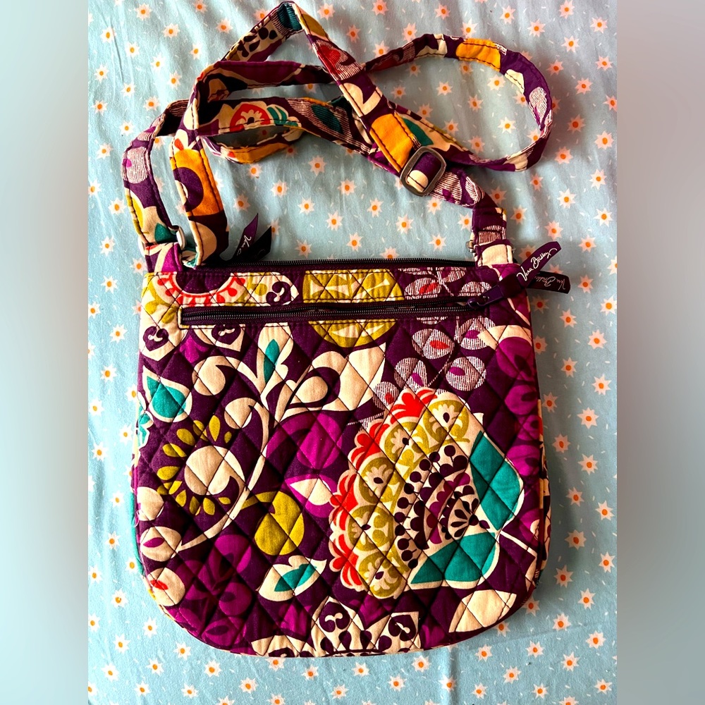 Vera Bradley Hipster saddle in plum crazy pattern ( retired pattern)